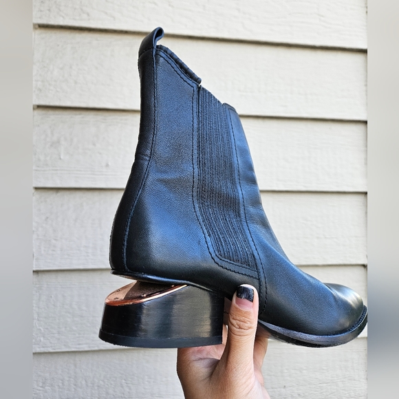 Alexander Wang Chelsea smooth Black Leather Anouck Ankle Boots US7.5 - Picture 5 of 16